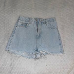 Topshop Mom Fit Jean shorts size 4